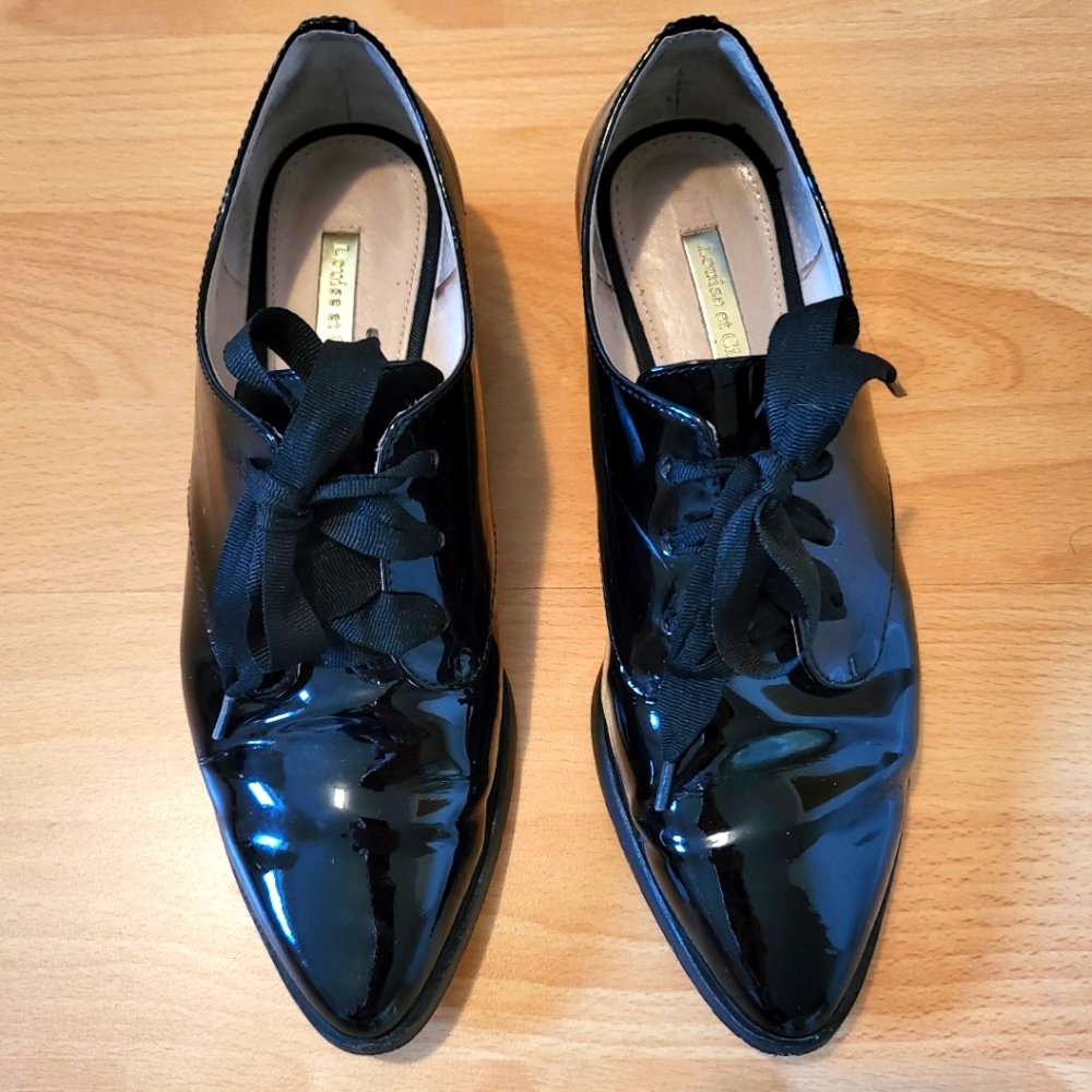 Louise et Cie black patent leather women's oxfords